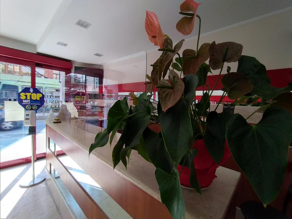 רומא Hotel Principe Eugenio מראה חיצוני תמונה