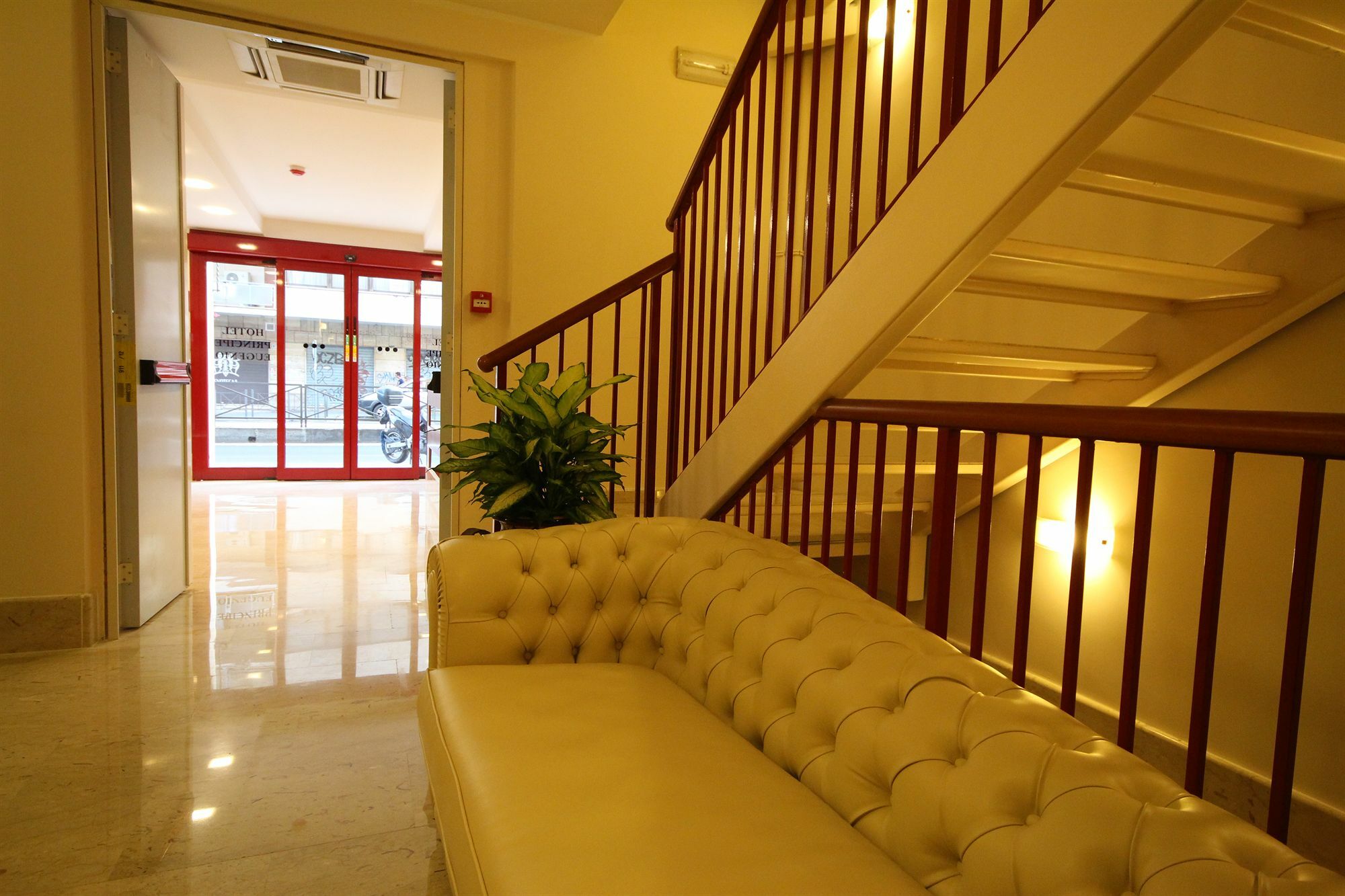 רומא Hotel Principe Eugenio מראה חיצוני תמונה